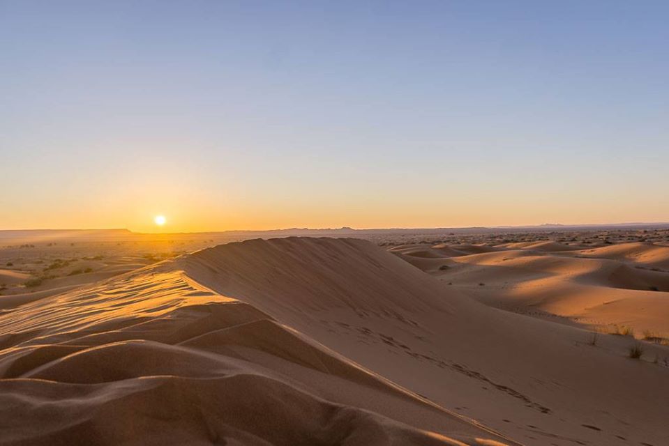 nuit-au-dunes-de-desert-de-skoura-maroc